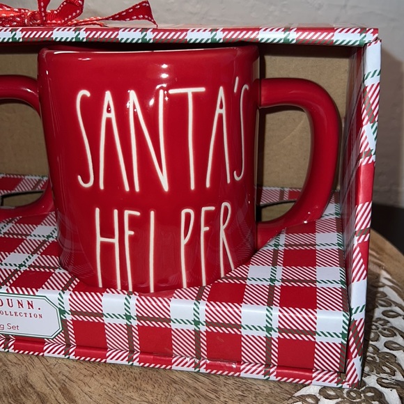 Rae Dunn Mug Set - Picture 3 of 5